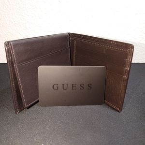 NEW Guess bifold wallet